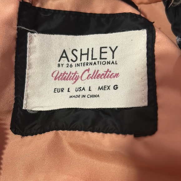 cute cropped jacket - Picture 4 of 4